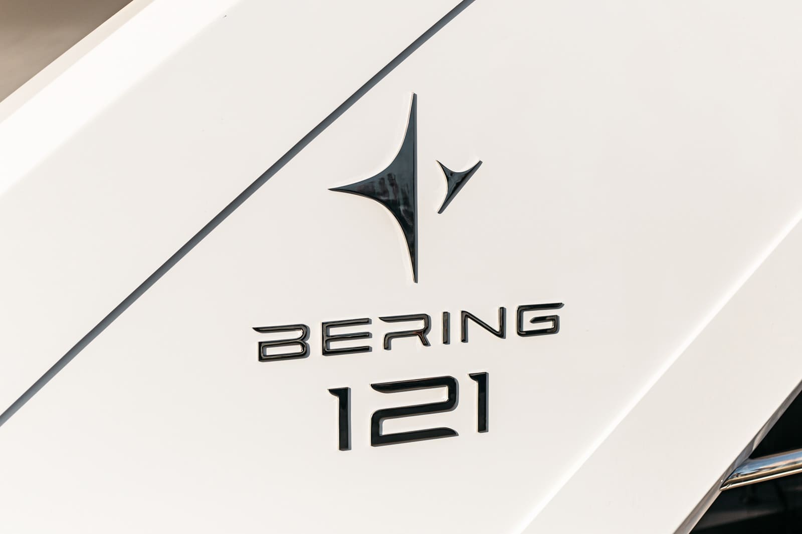 Bering 121: A very special hull, B121, has been launched