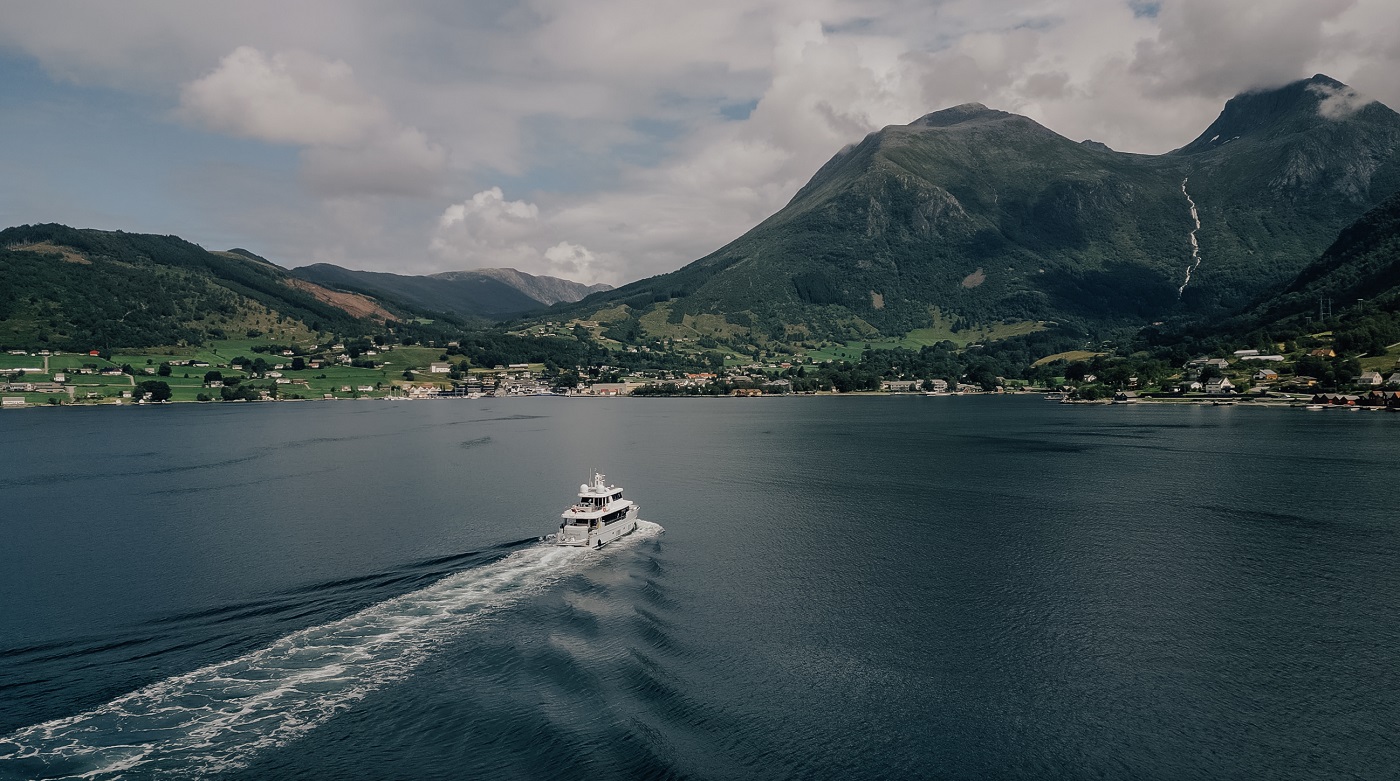 Interview with the Owner of Bering 76 Lemanjá: A Journey North