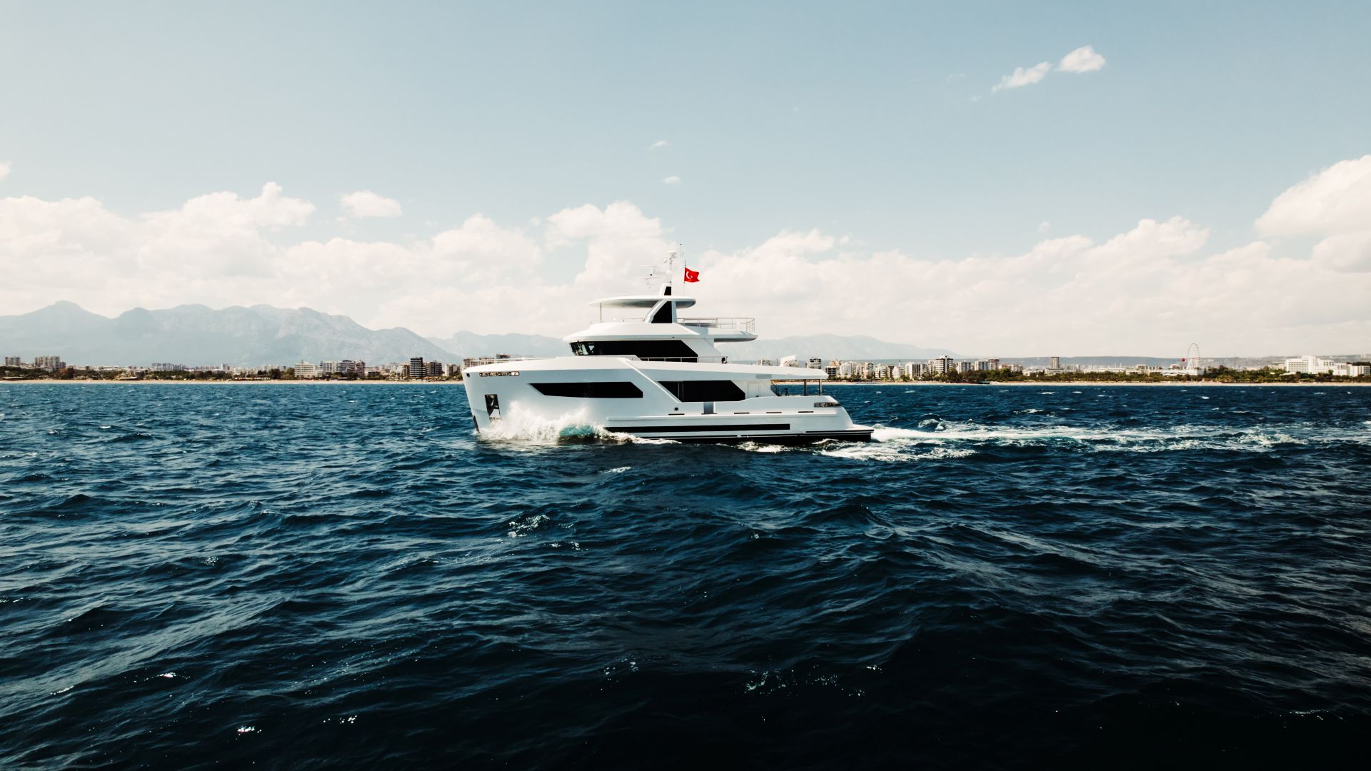 Bering 88 Sea Trial: First Test Results of The Most Popular Bering Explorer